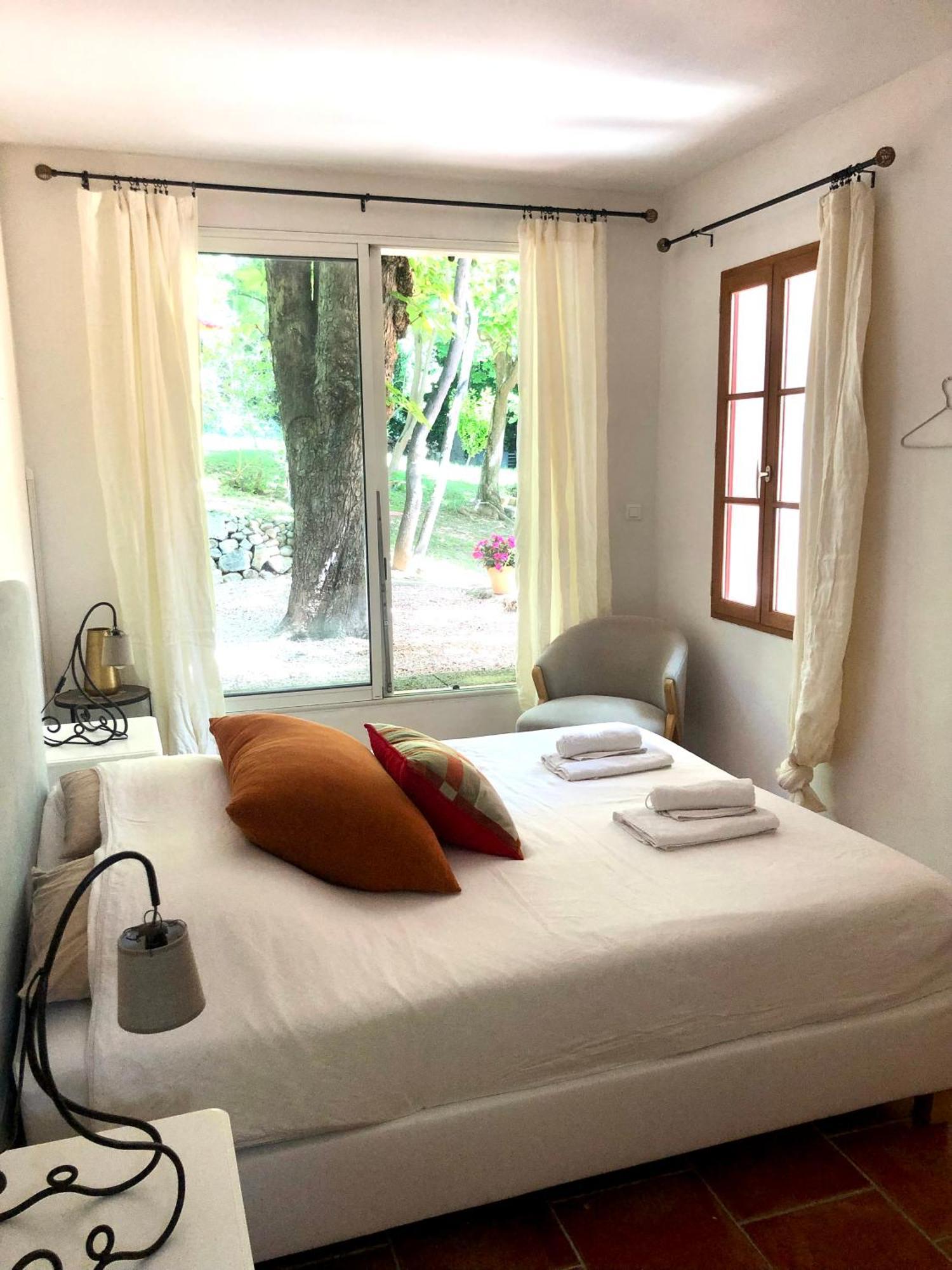 B&B Villa Roumanille Aix-en-Provence Eksteriør bilde