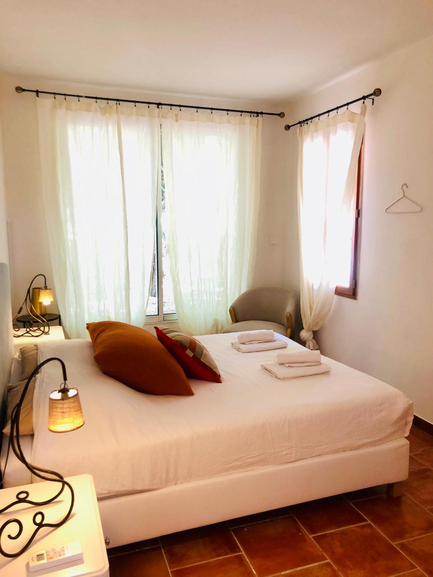 B&B Villa Roumanille Aix-en-Provence Rom bilde